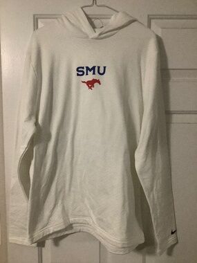 Nike SMU hooded shirt